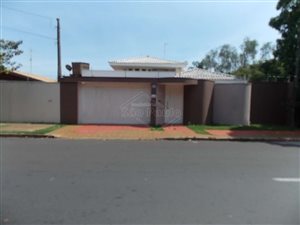 Casa à venda com 4 quartos no Jardim das Roseiras, Araraquara - Imobiliária São Paulo